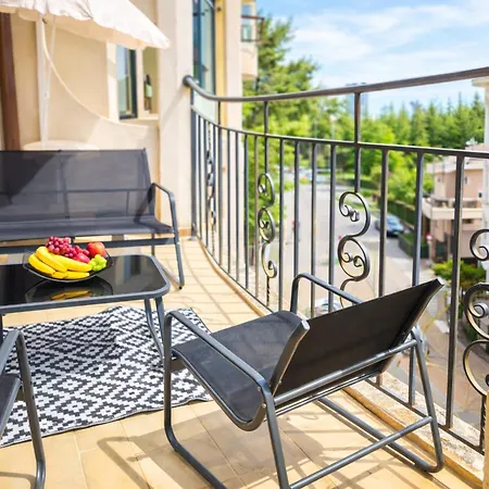 Apartman Sunny Design Avalon Napospart